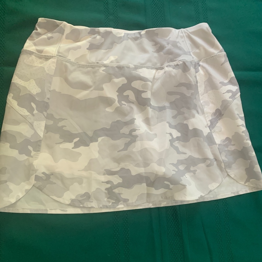 Avis medium skort